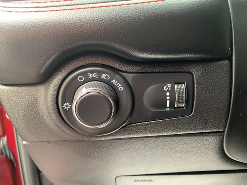 Certified 2024 Dodge Durango GT image 26