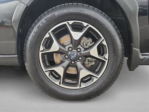 Used 2019 Subaru Crosstrek 2.0i Premium w/ Moonroof Package AWD/4WD image 24