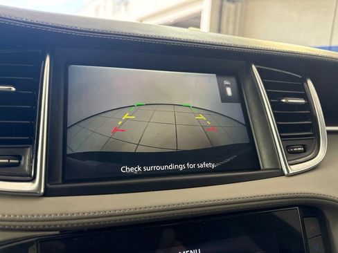 Used 2023 INFINITI QX50 Luxe FWD image 30