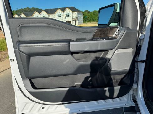 Used 2021 Ford F150 Lariat w/ Equipment Group 501A Mid AWD/4WD image 13