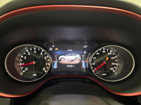 Used 2018 Jeep Compass Trailhawk w/ Navigation Group image 36