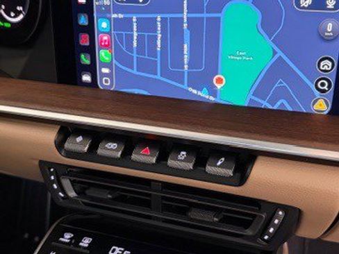 Used 2022 Porsche 911 Carrera image 9