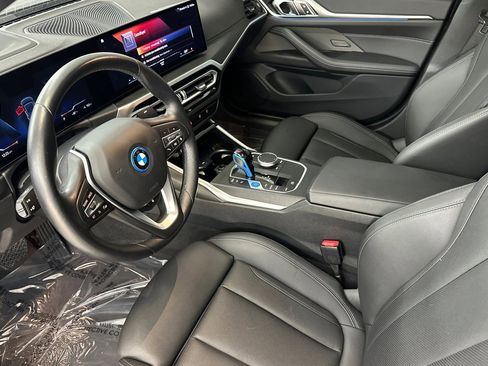 Certified 2023 BMW i4 eDrive35 w/ Premium Package image 4