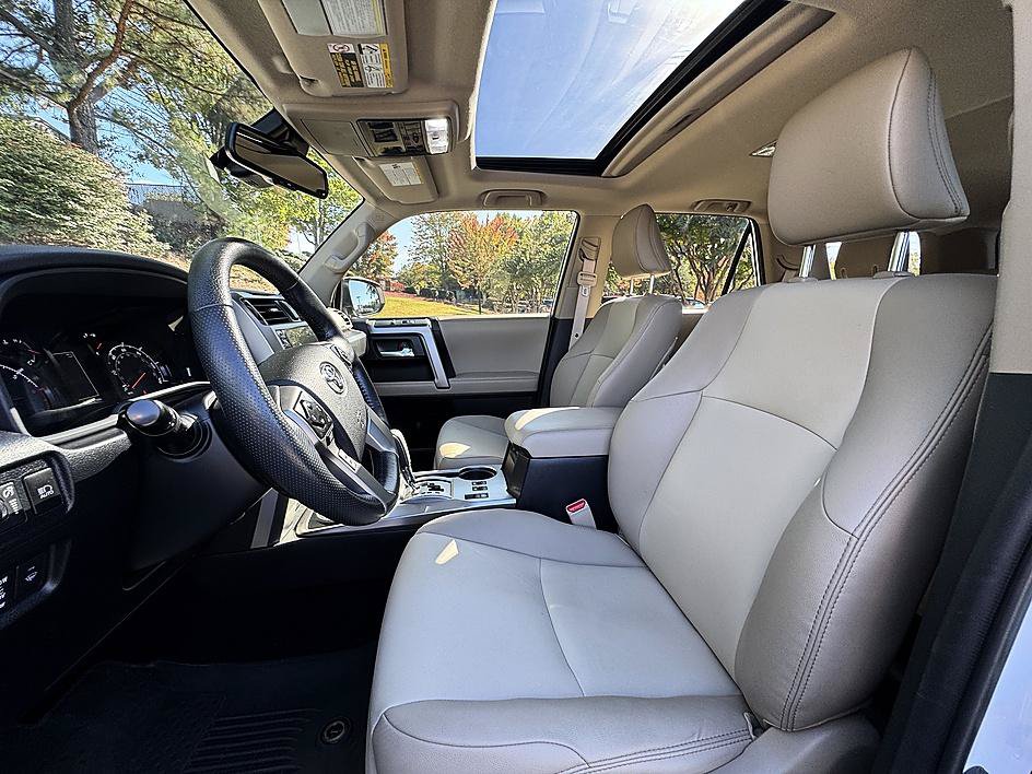 Certified 2024 Toyota 4Runner SR5 Premium w/ Moonroof Package AWD/4WD image 11