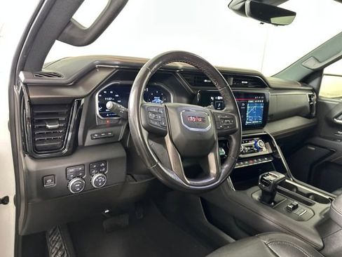 Used 2022 GMC Sierra 1500 AT4 w/ AT4 Premium Package image 13
