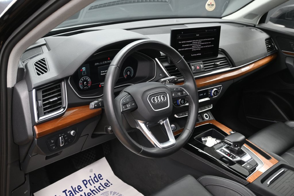 Used 2023 Audi Q5 2.0T Prestige w/ Prestige Package AWD/4WD image 13