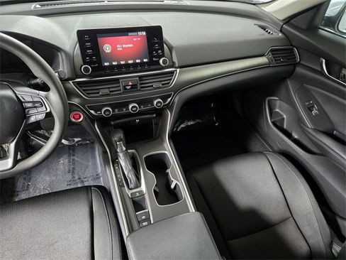 Used 2019 Honda Accord LX image 17