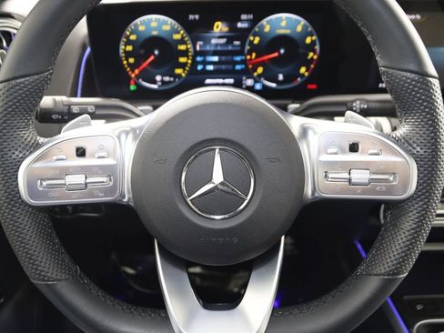 Used 2022 Mercedes-Benz GLB 35 AMG 4MATIC image 44