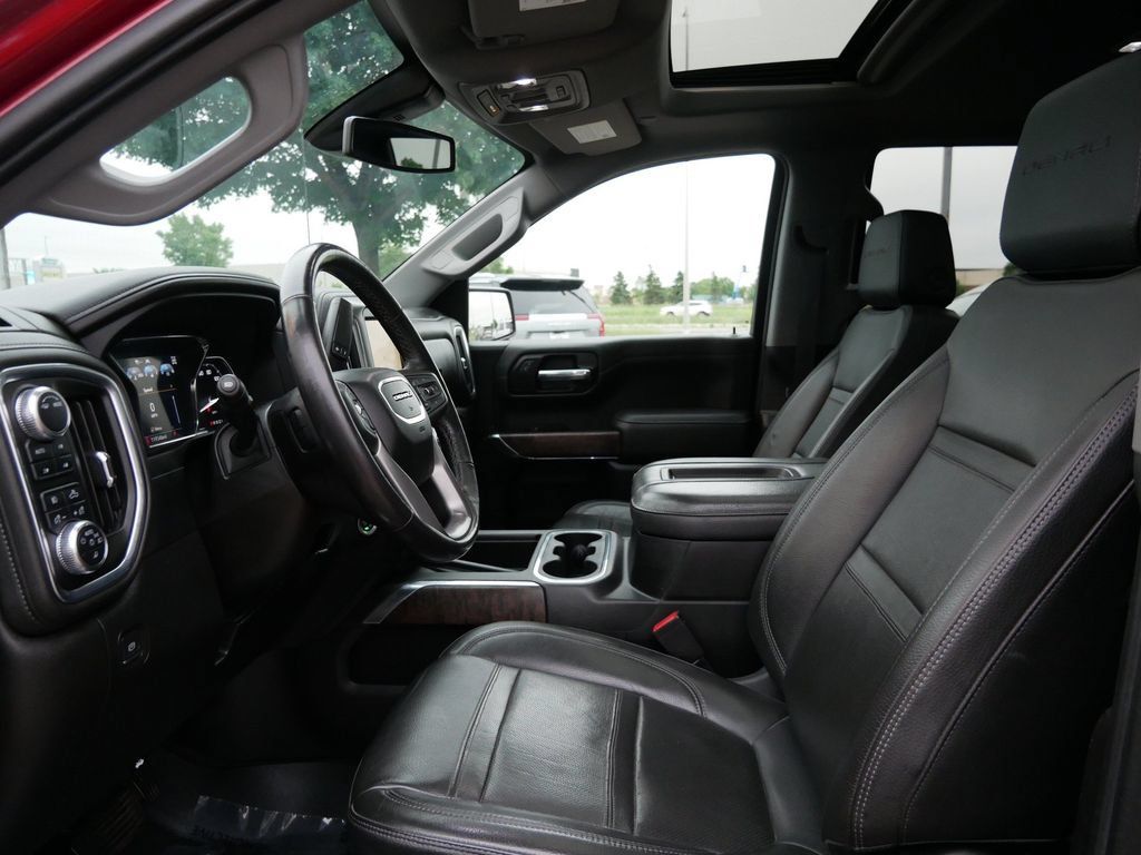 Used 2022 GMC Sierra 1500 Denali w/ Denali Premium Package AWD/4WD image 9