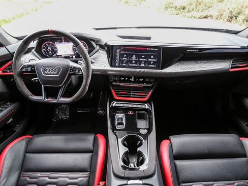 Used 2023 Audi RS e-tron GT image 22