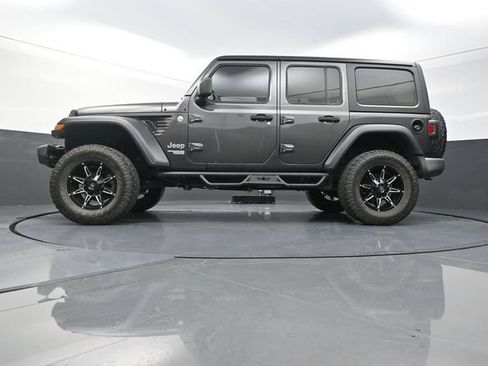 Used 2018 Jeep Wrangler Unlimited Sport AWD/4WD image 33