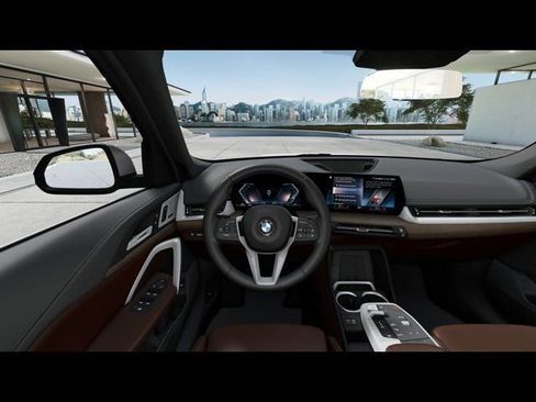 Used 2025 BMW X1 xDrive28i w/ Convenience Package image 14