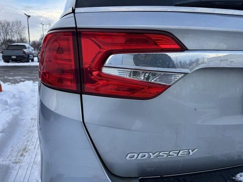 Used 2019 Honda Odyssey EX-L image 9