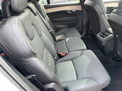 Used 2025 Volvo XC90 B6 Plus AWD/4WD image 15