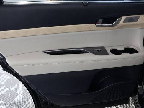 Used 2023 Hyundai Palisade Limited image 28