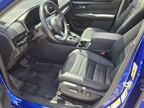 Used 2025 Honda CR-V EX-L image 11