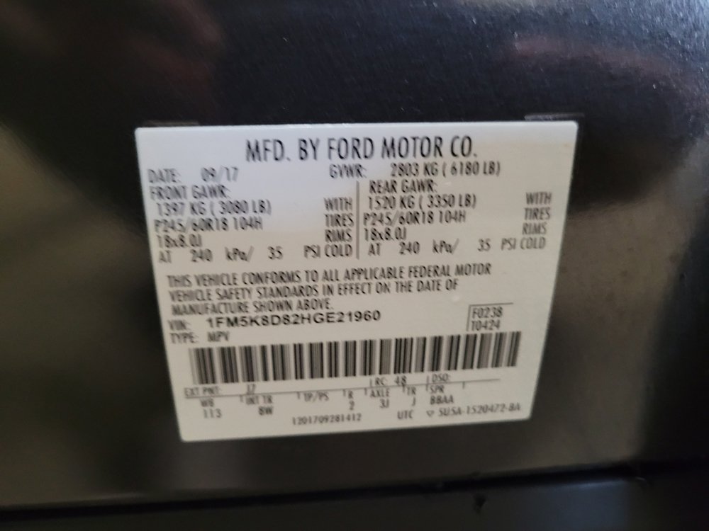 Used 2017 Ford Explorer XLT AWD/4WD image 33