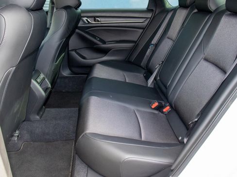 Used 2022 Honda Accord Sport image 16