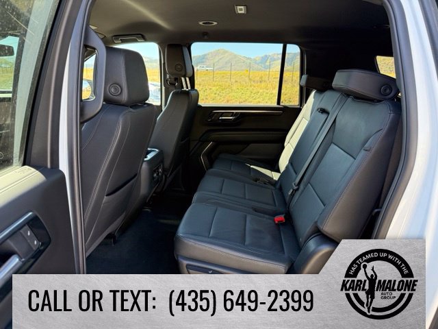 Used 2025 Chevrolet Suburban LT AWD/4WD image 25