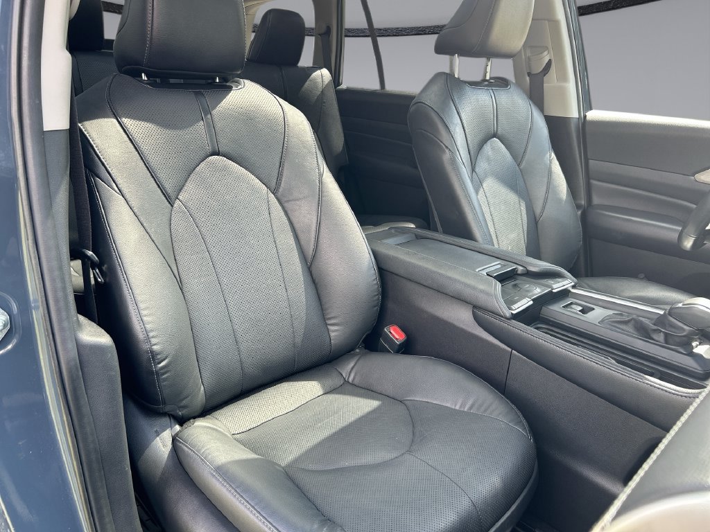 Certified 2024 Toyota Grand Highlander FWD image 33
