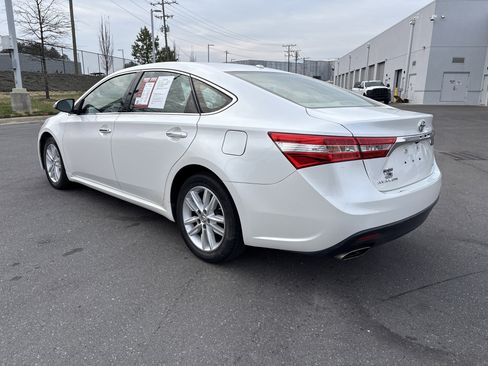 Used 2015 Toyota Avalon XLE image 7