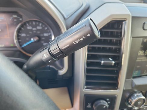 Used 2019 Ford F250 Lariat w/ Lariat Value Package image 21