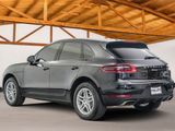 Used 2017 Porsche Macan image 3