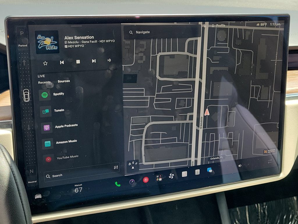 Used 2021 Tesla Model S Plaid AWD/4WD image 22