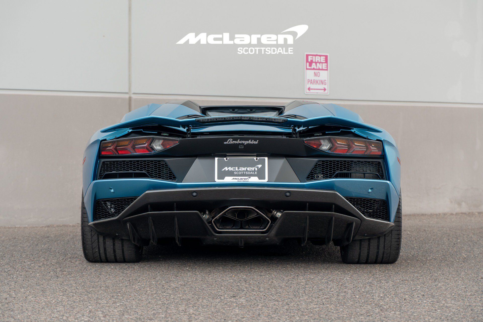 Used 2019 Lamborghini Aventador S AWD/4WD image 6
