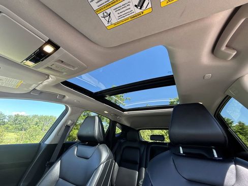 Certified 2025 Nissan Murano SL w/ Cargo Package AWD/4WD image 16