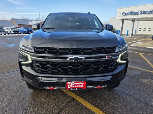 Used 2022 Chevrolet Suburban Z71 w/ Z71 Off-Road Package AWD/4WD image 10