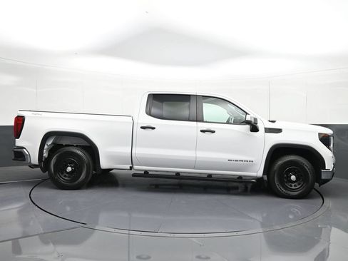 Used 2024 GMC Sierra 1500 Pro w/ Pro Value Package AWD/4WD image 6
