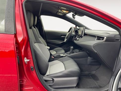 Used 2022 Toyota Corolla XSE image 15