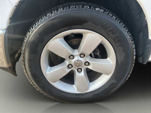 Used 2024 RAM 1500 Classic SLT AWD/4WD image 21