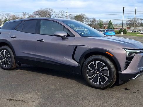 New 2026 Chevrolet Blazer EV LT FWD image 4