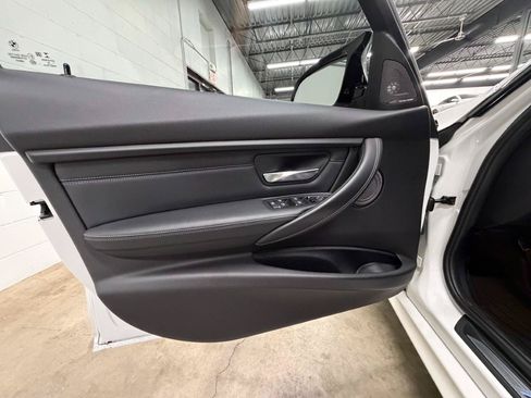 Used 2018 BMW M3 w/ Competition Package RWD image 18