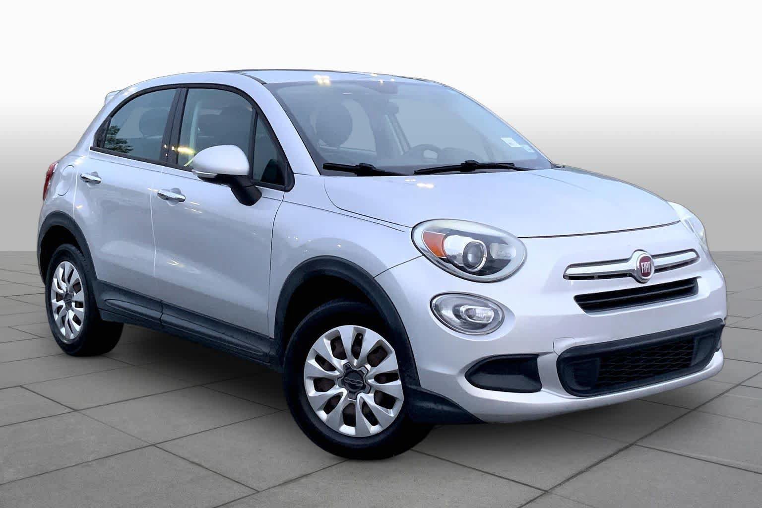 Used 2017 FIAT 500X Pop FWD image 3