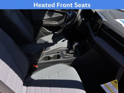 New 2026 Volkswagen Jetta SE FWD image 13