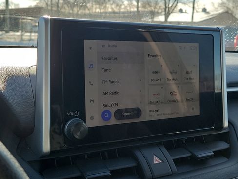 Used 2024 Toyota RAV4 LE image 25