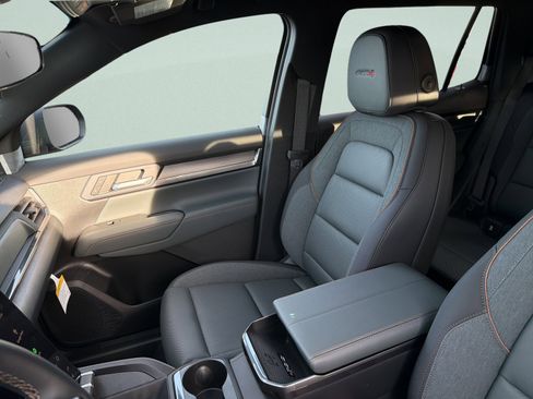 New 2026 GMC Terrain AT4 image 13