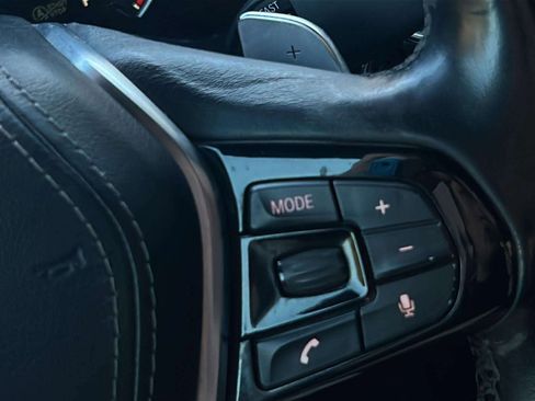 Used 2018 BMW 530i xDrive image 33