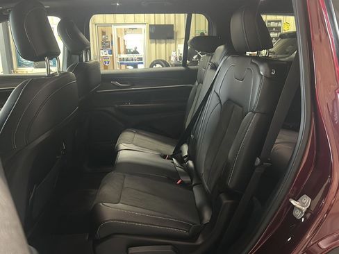 New 2026 Jeep Grand Cherokee L 4WD image 16