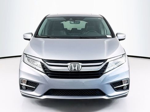 Certified 2018 Honda Odyssey Touring image 2