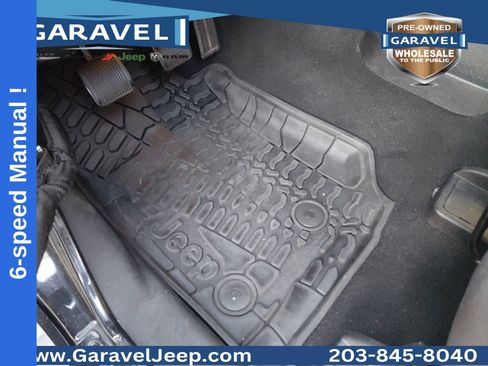 Used 2016 Jeep Wrangler Sport w/ Quick Order Package 23S AWD/4WD image 17