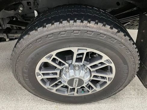 Used 2024 Ford F350 Limited w/ FX4 Off-Road Package AWD/4WD image 16