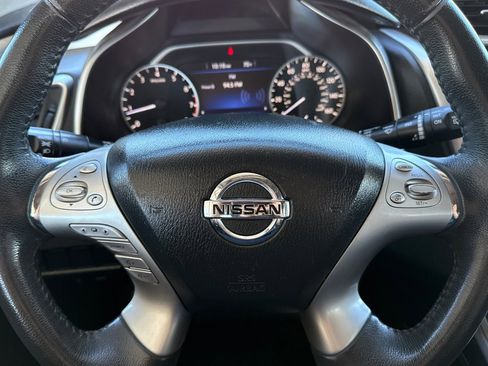 Used 2018 Nissan Murano SV image 30