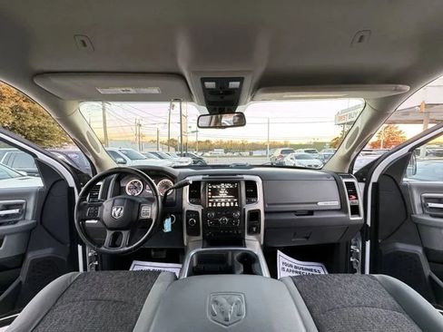 Used 2017 RAM 2500 Big Horn image 16