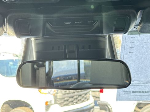 New 2026 Jeep Gladiator Willys image 25