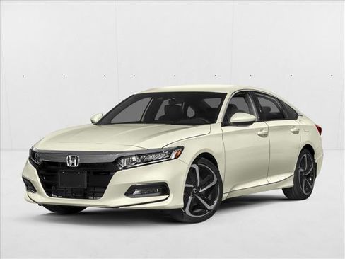 Used 2018 Honda Accord Sport image 1