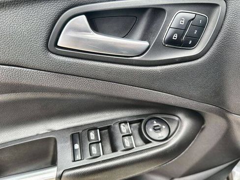 Used 2016 Ford Escape Titanium FWD image 22